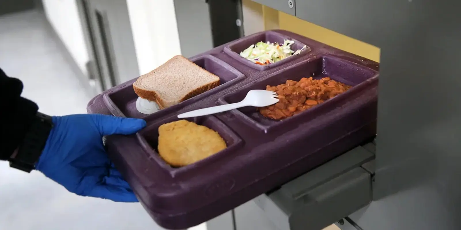 Food Quality in Confinement