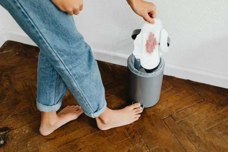 Can DayQuil and Ibuprofen Be Taken Together